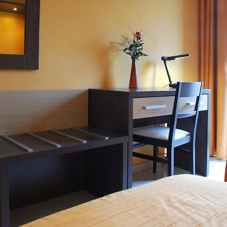 Hotel Michelangelo Teramo Buitenkant foto