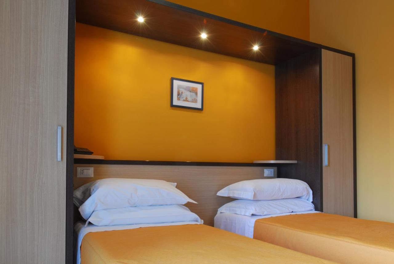 Hotel Michelangelo Teramo Buitenkant foto