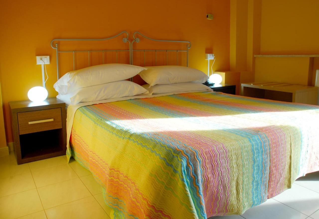 Hotel Michelangelo Teramo Buitenkant foto