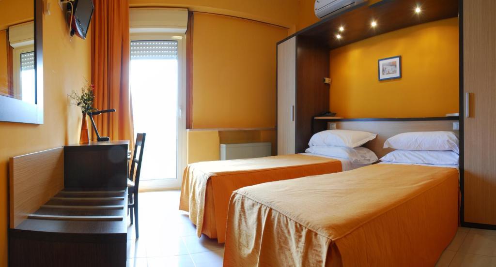 Hotel Michelangelo Teramo Kamer foto