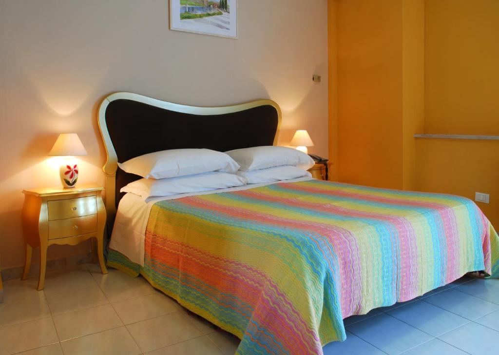 Hotel Michelangelo Teramo Kamer foto