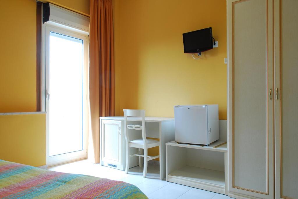Hotel Michelangelo Teramo Kamer foto