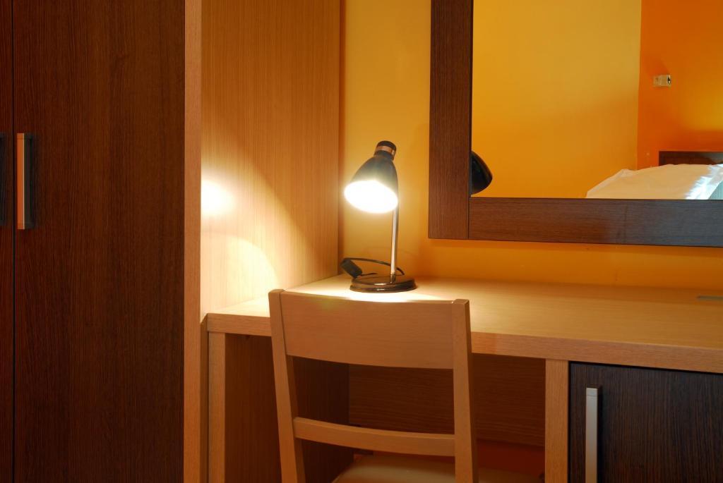 Hotel Michelangelo Teramo Kamer foto