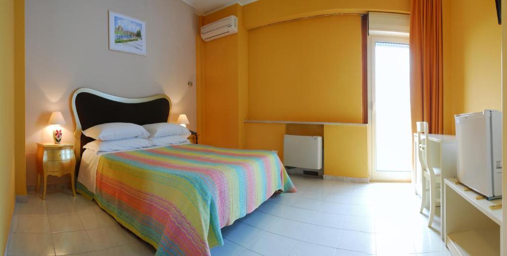 Hotel Michelangelo Teramo Kamer foto