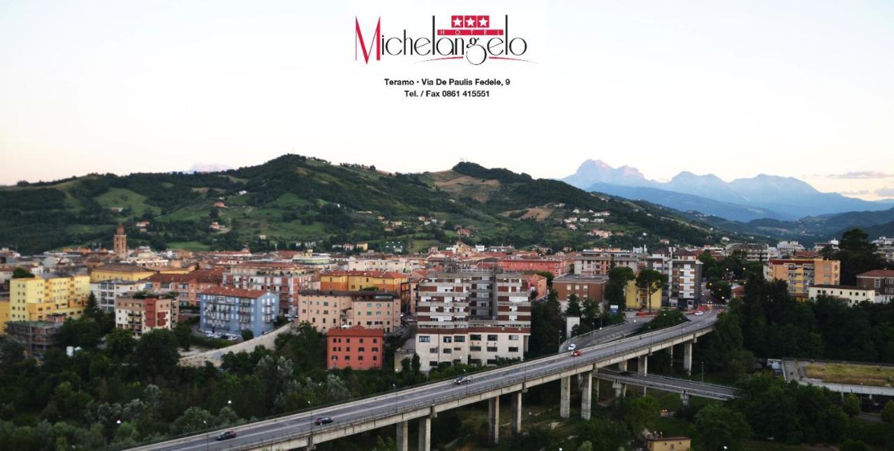Hotel Michelangelo Teramo Buitenkant foto